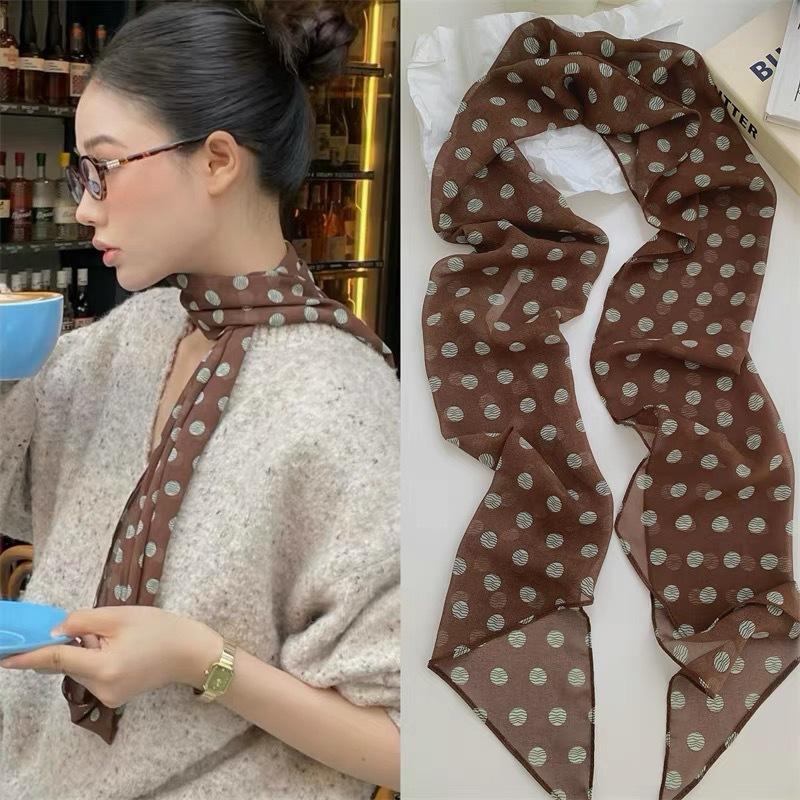 Lenço de Seda com Estampa Flor - Silk Neck Scarf avaliação e preço