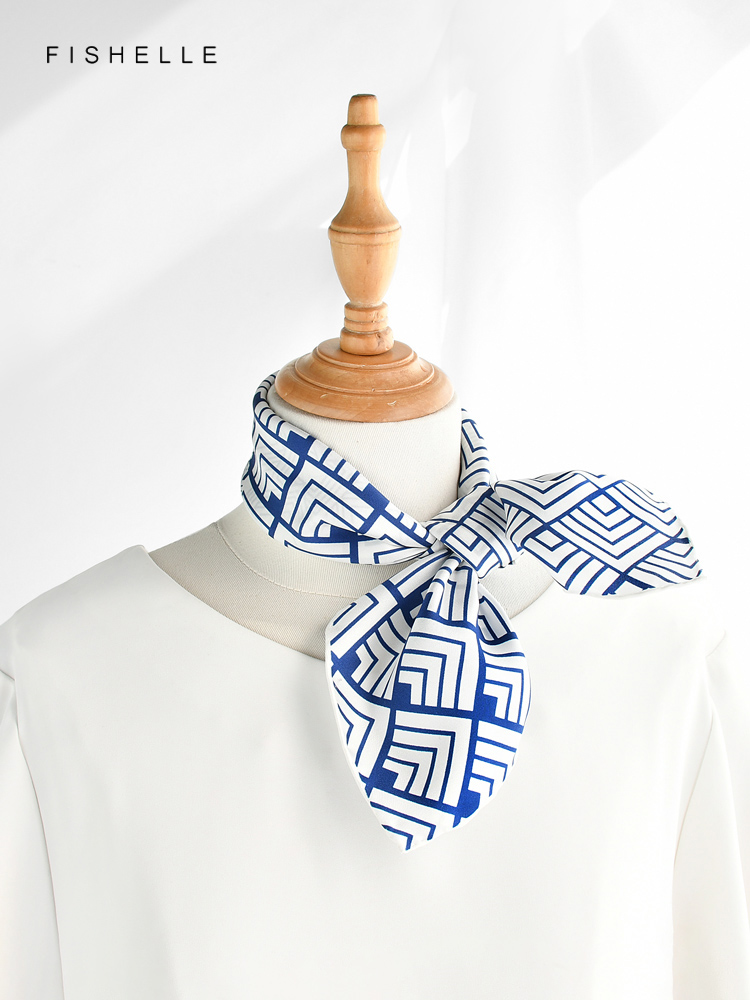 Lenço de seda estampado geomét - Scarf Silk Square avaliação e preço