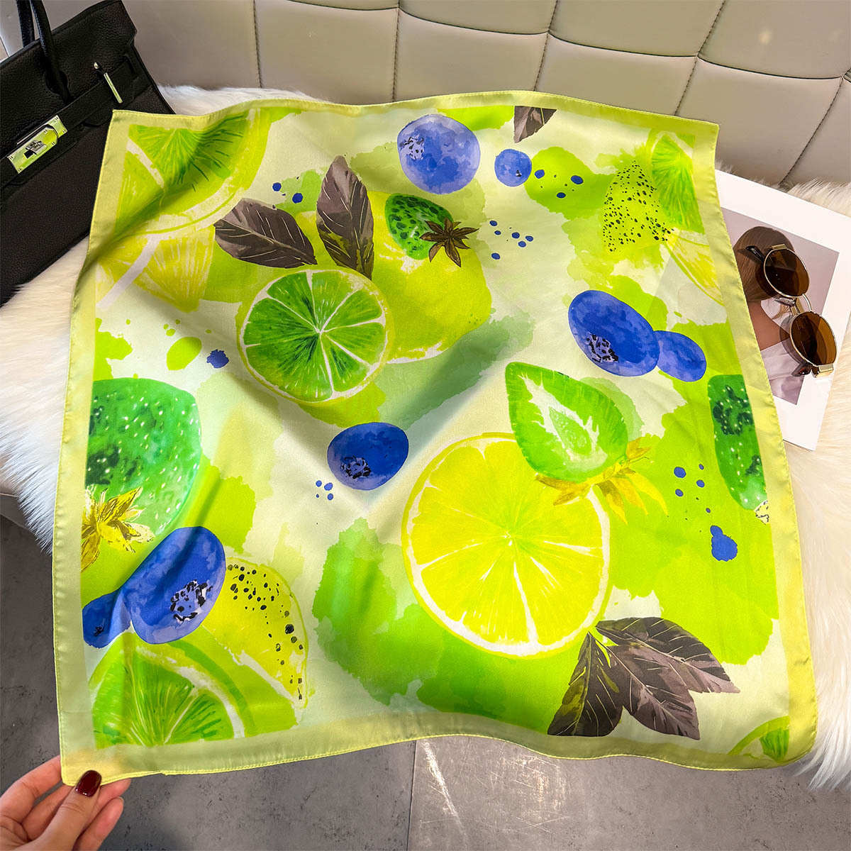 Lenço de Seda Quadrado com Est - Scarf Silk Square avaliação e preço